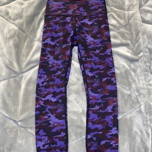 Lululemon Wunder Under Leggings 23”